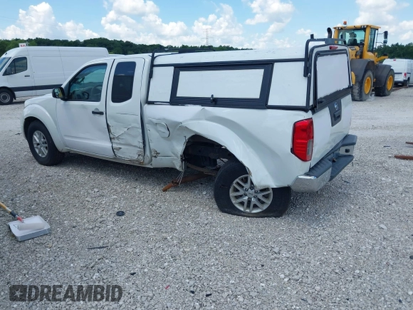 2016 Nissan Frontier S with VIN 1N6BD0CT0GN760068, listed as a IAAI auction lot 42534391 with 117,585 mi miles and . Bid and sale history available at DreamBid. Image 3.