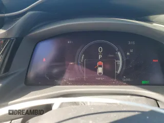 2024 Lexus RZ 450e Premium z VIN JTJAAAAB7RA025151, wystawiony jako Copart lot #51349665 z przebiegiem 6607 mil mil oraz Szkody całkowita. Historia ofert i sprzedaży dostępna na DreamBid. Obrazek 9.