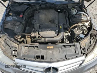 2013 Mercedes-Benz C 250 Sport с VIN WDDGF4HB7DR282607, выставлен на аукционе Copart как лот 57677125 с пробегом 217 925 миль миль и Чистый • Clean title. История ставок и продаж доступна на DreamBid. Изображение 11.
