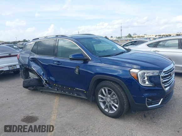 2022 GMC Terrain SLT with VIN 3GKALPEV2NL149436, listed as a IAAI auction lot 41613750 with 39,814 mi miles. Bid and sale history available at carsss.com. Image 1.