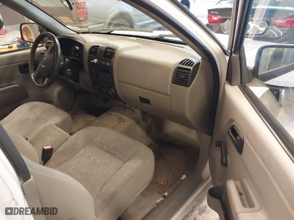 2005 Chevrolet Colorado Z85 with VIN 1GCCS148558250677, listed as a IAAI auction lot 41248759 with 137,594 mi miles. Bid and sale history available at carsss.com. Image 5.