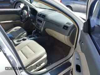2011 Ford Fusion SEL with VIN 3FAHP0JAXBR124596, listed as a IAAI auction lot 42019623 with 239,177 mi miles and . Bid and sale history available at carsss.com. Image 5.
