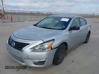 2015 Nissan Altima SV with VIN 1N4AL3AP7FC415435, listed as a IAAI auction lot 41594277 with 178,298 mi miles and . Bid and sale history available at DreamBid. Image 6.