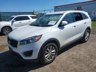 2018 Kia Sorento LX with VIN 5XYPGDA39JG415677, listed as a IAAI auction lot 42051631 with 72,734 mi miles. Bid and sale history available at carsss.com. Image 17.