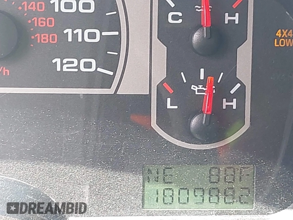 2007 Ford F-150 XLT z VIN 1FTPX14V87FB61659, wystawiony jako IAAI lot #42183080 z przebiegiem 180 988 mil mil oraz . Historia ofert i sprzedaży dostępna na DreamBid. Obrazek 15.