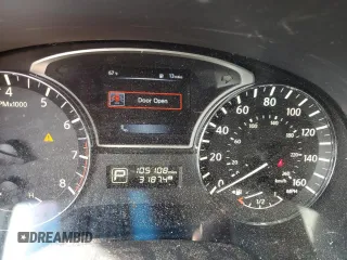 2015 Nissan Pathfinder SL with VIN 5N1AR2MNXFC677846, listed as a Copart auction lot 56226225 with 105,108 mi miles and Salvage title. Bid and sale history available at DreamBid. Image 9.