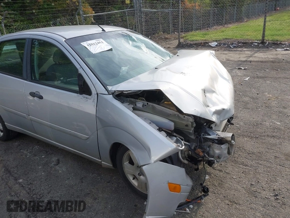 2006 Ford Focus S with VIN 1FAFP34N46W158088, listed as a IAAI auction lot 42012451 with 190,222 mi miles and . Bid and sale history available at carsss.com. Image 12.