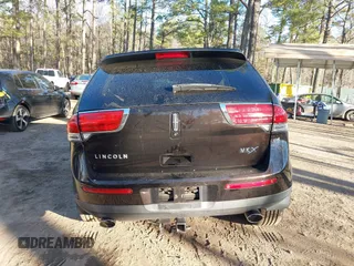 2013 Lincoln MKX with VIN 2LMDJ6JK8DBL60753, listed as a IAAI auction lot 41760954 with 121,714 mi miles. Bid and sale history available at carsss.com. Image 16.