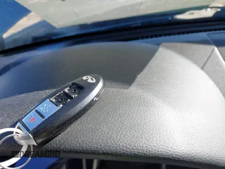 2006 Infiniti G35 z VIN JNKCV51F06M617882, wystawiony jako IAAI lot #41771927 z przebiegiem 199 871 mil mil oraz . Historia ofert i sprzedaży dostępna na DreamBid. Obrazek 11.