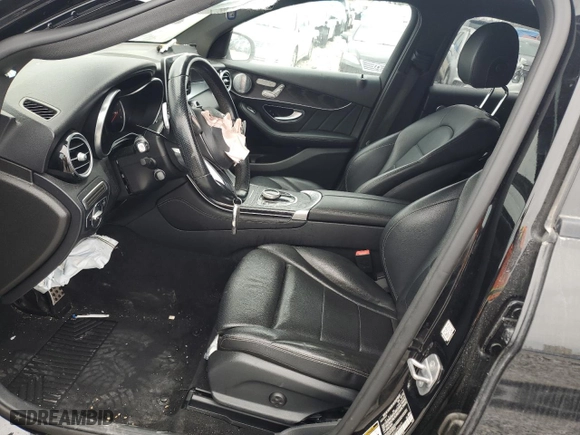 2018 Mercedes-Benz GLC with VIN WDC0J4KB2JF400671, listed as a Copart auction lot 44106725 with 70,948 mi miles and Salvage Title. Bid and sale history available at carsss.com. Image 7.