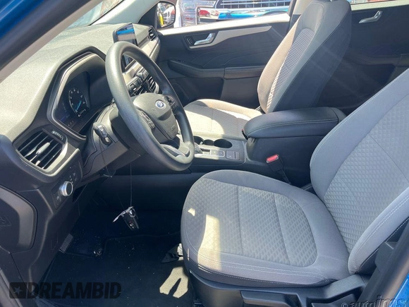 2021 Ford Escape SE Hybrid with VIN 1FMCU0BZ4MUA52884, listed as a IAAI auction lot 42547985 with 61,309 mi miles and . Bid and sale history available at DreamBid. Image 1.