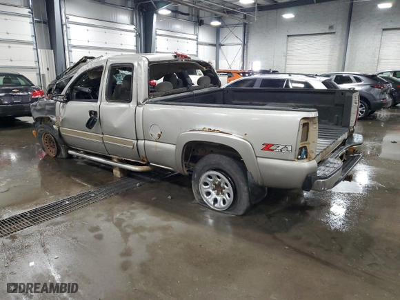 2003 Chevrolet Silverado 1500 LS with VIN 2GCEK19TX31283180, listed as a Copart auction lot 73982354 with 0 mi miles and Non Repairable. Bid and sale history available at carsss.com. Image 2.
