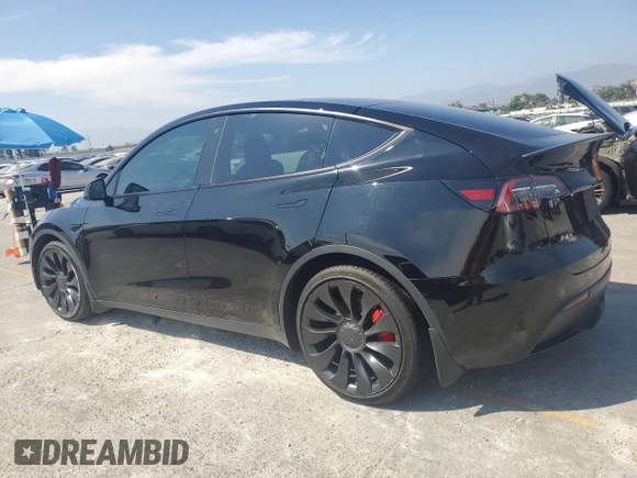 2022 Tesla Model Y Performance with VIN 7SAYGDEF6NF524171, listed as a Copart auction lot 60736945 with 30,629 mi miles and Salvage title. Bid and sale history available at DreamBid. Image 2.
