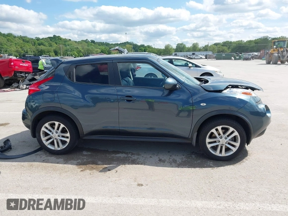 2013 Nissan Juke SL z VIN JN8AF5MVXDT216307, wystawiony jako IAAI lot #42206736 z przebiegiem 73 238 mil mil oraz . Historia ofert i sprzedaży dostępna na DreamBid. Obrazek 13.