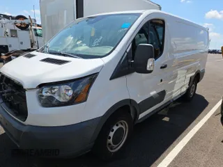 2018 Ford Transit с VIN 1FTYR1YG5JKA87528, выставлен на аукционе IAAI как лот 42731354 с пробегом 169 818 миль миль и . История ставок и продаж доступна на DreamBid. Изображение 1.