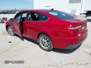 2020 Ford Fusion SE z VIN 3FA6P0HD8LR104422, wystawiony jako IAAI lot #42092244 z przebiegiem 55 438 mil mil oraz . Historia ofert i sprzedaży dostępna na DreamBid. Obrazek 3.