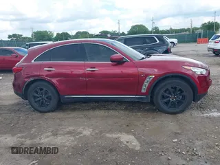 2017 Infiniti QX70 с VIN JN8CS1MW6HM413089, выставлен на аукционе IAAI как лот 42183828 с пробегом 121 920 миль миль и . История ставок и продаж доступна на DreamBid. Изображение 13.