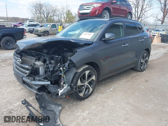 2016 Hyundai Tucson Eco with VIN KM8J3CA2XGU103017, listed as a IAAI auction lot 41897807 with 95,722 mi miles. Bid and sale history available at carsss.com. Image 17.