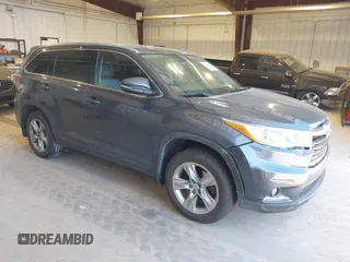 2015 Toyota Highlander Limited with VIN 5TDDKRFH7FS106349, listed as a IAAI auction lot 42306061 with 101,810 mi miles and . Bid and sale history available at DreamBid. Image 1.