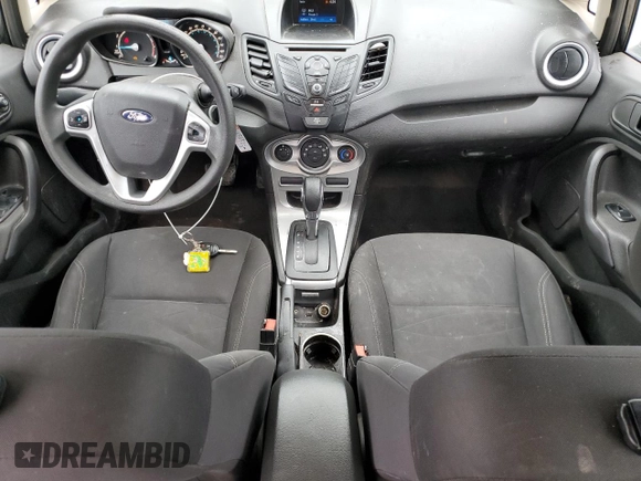 2019 Ford Fiesta SE z VIN 3FADP4BJ9KM108763, wystawiony jako Copart lot #47057585 z przebiegiem 106 535 mil mil oraz Szkoda całkowita • Salvage title. Historia ofert i sprzedaży dostępna na DreamBid. Obrazek 8.