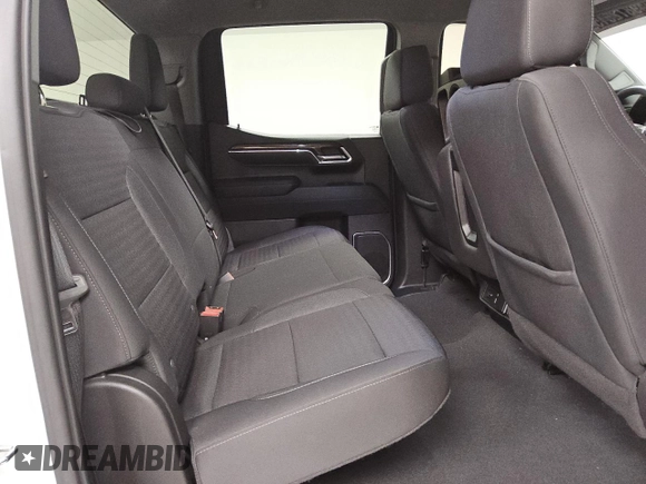 2023 Chevrolet Silverado 1500 LT with VIN 2GCPACED6P1125995, listed as a Copart auction lot 49872515 with 32,843 mi miles and Clean Title. Bid and sale history available at DreamBid. Image 10.