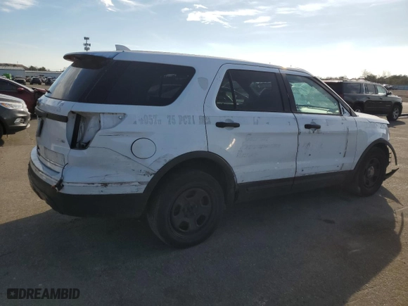 2017 Ford Police Interceptor Utility with VIN 1FM5K8AR6HGD66667, listed as a Copart auction lot 47183715 with 116,209 mi miles and Clean Title. Bid and sale history available at carsss.com. Image 3.