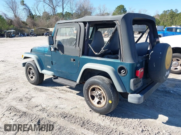 1997 Jeep Wrangler SE with VIN 1J4FY29P2VP492327, listed as a IAAI auction lot 41824808 with 156,646 mi miles. Bid and sale history available at carsss.com. Image 3.