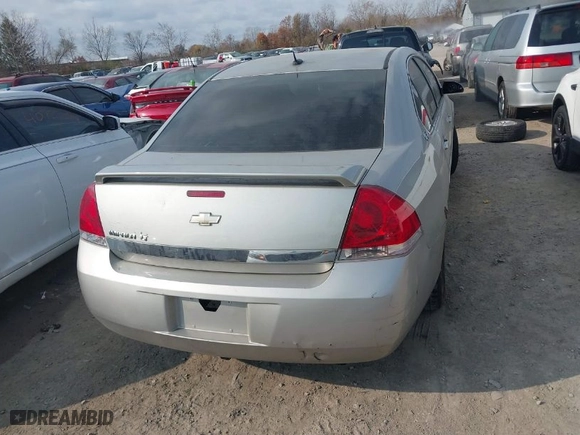 2008 Chevrolet Impala LT with VIN 2G1WT58N989186629, listed as a IAAI auction lot 40741434 with NaN miles. Bid and sale history available at carsss.com. Image 17.