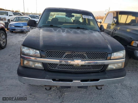 2003 Chevrolet Silverado 1500 LS with VIN 2GCEC19X631260544, listed as a Copart auction lot 84209014 with 173,645 mi miles and Clean Title. Bid and sale history available at carsss.com. Image 5.