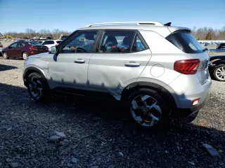2022 Hyundai Venue SEL with VIN KMHRC8A33NU181189, listed as a Copart auction lot 49508585 with 16,024 mi miles and Salvage Title. Bid and sale history available at DreamBid. Image 2.