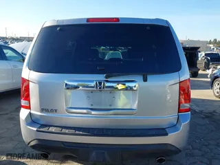 2012 Honda Pilot EX-L with VIN 5FNYF3H58CB038956, listed as a IAAI auction lot 41834286 with 176,093 mi miles. Bid and sale history available at carsss.com. Image 17.