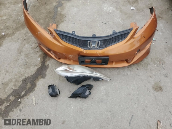 2010 Honda Fit Sport с VIN JHMGE8H6XAS008103, выставлен на аукционе Copart как лот 80005364 с пробегом 162 210 миль миль и На запчасти • Non repairable. История ставок и продаж доступна на DreamBid. Изображение 12.