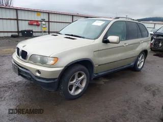 2001 BMW X5 3.0i with VIN WBAFA535X1LM64227, listed as a IAAI auction lot 41885244 with 224,646 mi miles. Bid and sale history available at carsss.com. Image 2.