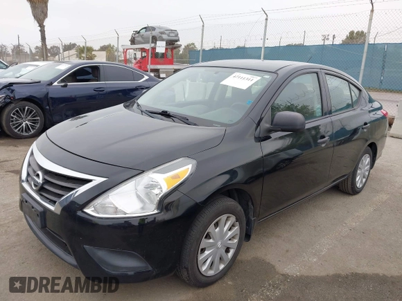 2015 Nissan Versa SV with VIN 3N1CN7AP2FL845918, listed as a IAAI auction lot 42111311 with 210,789 mi miles. Bid and sale history available at carsss.com. Image 2.