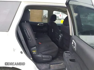 2013 Nissan Pathfinder Platinum with VIN 5N1AR2MM3DC678325, listed as a IAAI auction lot 42699635 with 145,344 mi miles and . Bid and sale history available at DreamBid. Image 8.