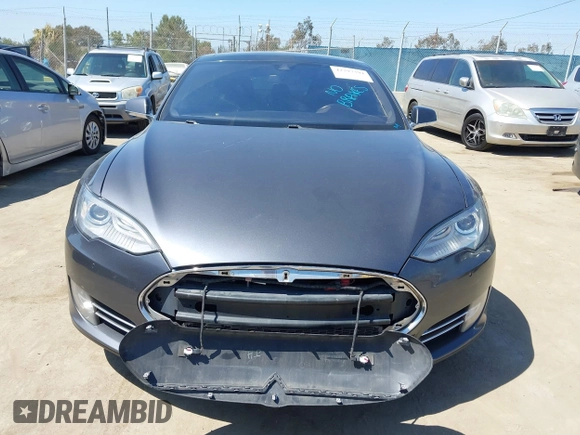 2014 Tesla Model S 60 с VIN 5YJSA1H15EFP65285, выставлен на аукционе IAAI как лот 42297394 с пробегом 178 866 миль миль и . История ставок и продаж доступна на DreamBid. Изображение 12.