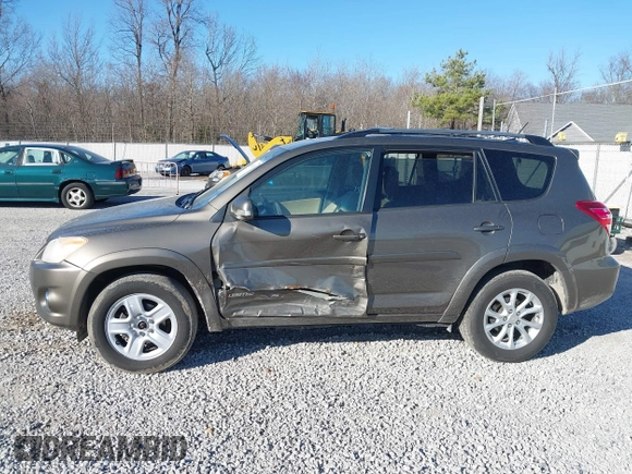 2010 Toyota RAV4 Ltd with VIN 2T3DK4DV3AW019387, listed as a IAAI auction lot 41682763 with 241,290 mi miles. Bid and sale history available at carsss.com. Image 14.