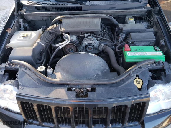 2010 Jeep Grand Cherokee Laredo with VIN 1J4PR4GK8AC115071, listed as a Copart auction lot 48483145 with 211,702 mi miles and Clean Title. Bid and sale history available at carsss.com. Image 12.