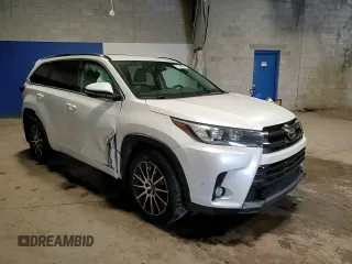 2018 Toyota Highlander SE with VIN 5TDJZRFHXJS542815, listed as a Copart auction lot 57304995 with 124,052 mi miles and Salvage title. Bid and sale history available at DreamBid. Image 14.