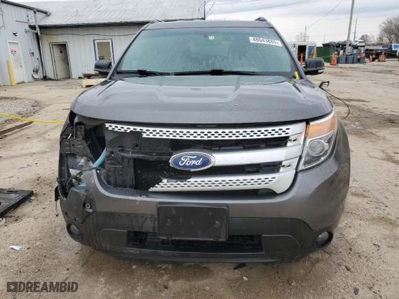 2015 Ford Explorer XLT with VIN 1FM5K7D89FGC35596, listed as a Copart auction lot 48043865 with 272,970 mi miles and Salvage Title. Bid and sale history available at carsss.com. Image 5.