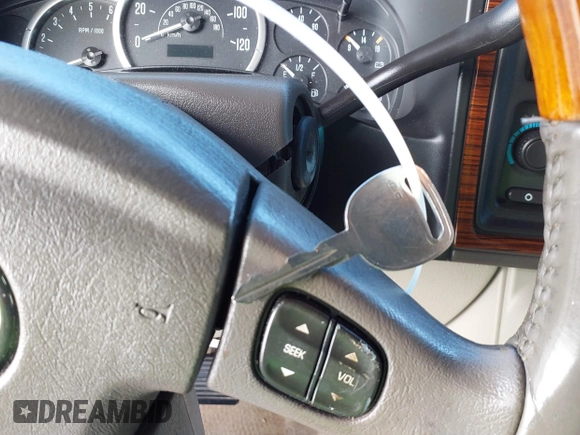 2004 Cadillac Escalade with VIN 1GYEC63T54R226911, listed as a IAAI auction lot 41508878 with 280,150 mi miles and . Bid and sale history available at DreamBid. Image 11.
