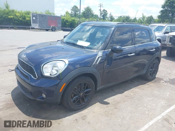 2012 MINI Countryman S с VIN WMWZC3C54CWM27414, выставлен на аукционе IAAI как лот 42581415 с пробегом 126 536 миль миль и . История ставок и продаж доступна на DreamBid. Изображение 2.