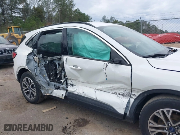 2020 Ford Escape SEL with VIN 1FMCU0H63LUB08437, listed as a IAAI auction lot 41691341 with 68,974 mi miles and . Bid and sale history available at carsss.com. Image 6.