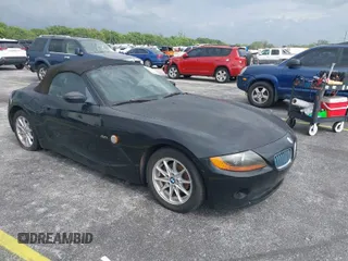 2004 BMW Z4 2.5i with VIN 4USBT33534LS51652, listed as a IAAI auction lot 41986589 with 69,576 mi miles and . Bid and sale history available at DreamBid. Image 1.