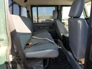 1999 Land Rover Defender with VIN SALLDHM87YA180832, listed as a Copart auction lot 49849015 with Not provided miles and Clean title. Bid and sale history available at DreamBid. Image 11.