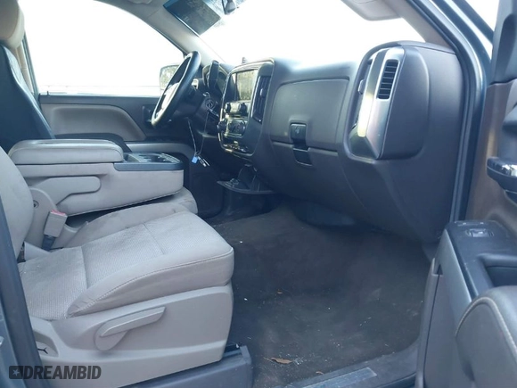 2014 Chevrolet Silverado 1500 LT with VIN 3GCUKREC4EG313736, listed as a IAAI auction lot 41309331 with 213,225 mi miles. Bid and sale history available at carsss.com. Image 5.