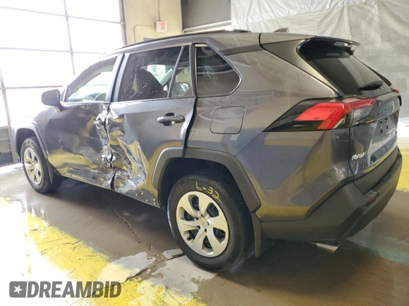 2021 Toyota RAV4 LE with VIN 2T3F1RFV1MC198301, listed as a Copart auction lot 62084275 with 47,285 mi miles and Salvage title. Bid and sale history available at DreamBid. Image 2.