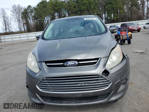 2013 Ford C-Max SE z VIN 1FADP5AU6DL523965, wystawiony jako Copart lot #85060074 z przebiegiem 274 000 mil mil oraz Szkoda całkowita • Salvage title. Historia ofert i sprzedaży dostępna na DreamBid. Obrazek 5.