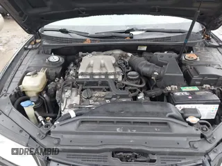 2008 Hyundai Azera Limited with VIN KMHFC46F68A296437, listed as a IAAI auction lot 41227512 with 139,672 mi miles. Bid and sale history available at carsss.com. Image 10.