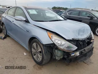 2015 Hyundai Sonata Hybrid Limited with VIN KMHEC4A42FA126221, listed as a IAAI auction lot 41281818 with 1 mi miles. Bid and sale history available at carsss.com. Image 1.